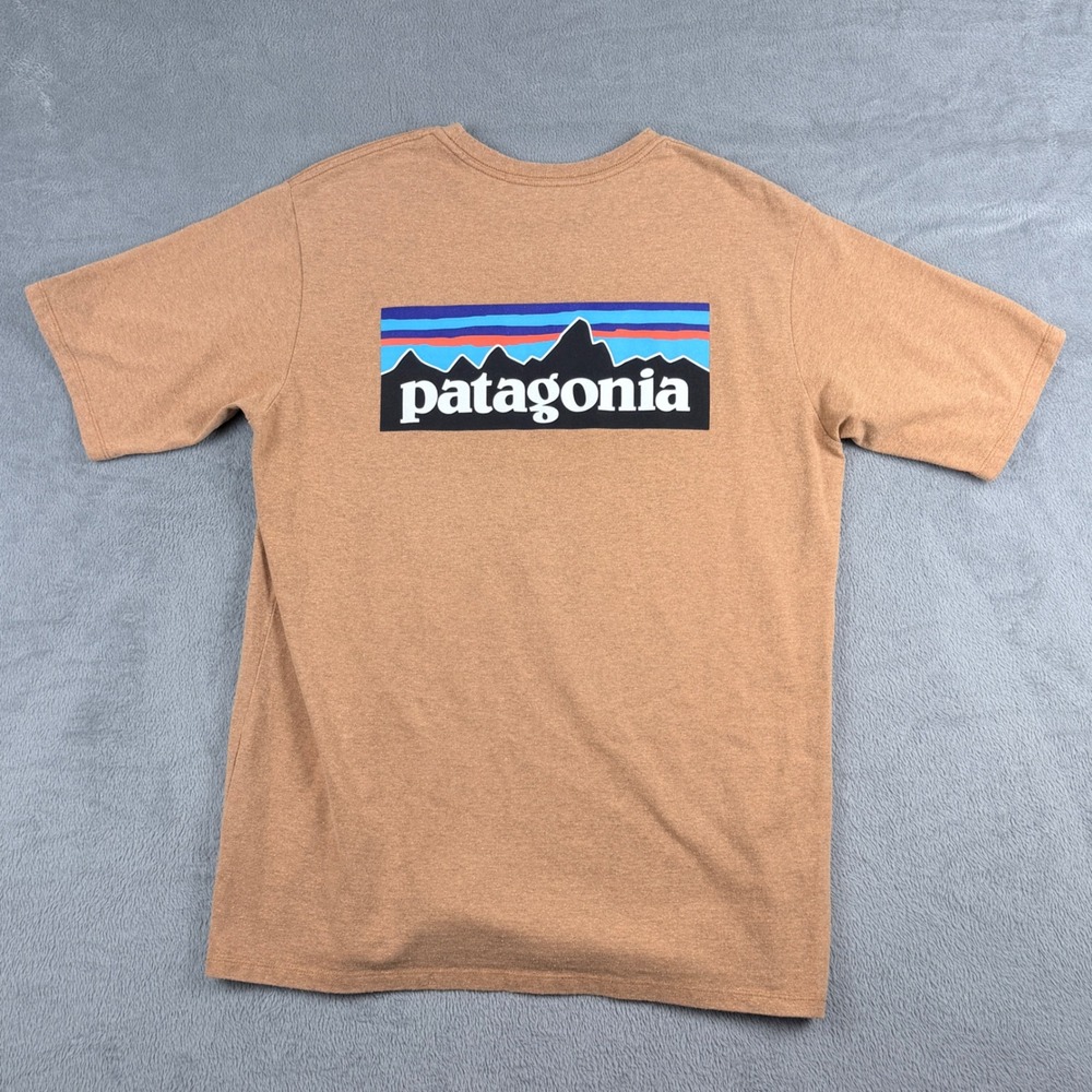 Patagonia Mens P-6 Logo Responsibili-Tee Tan Orange Short Sleeve Shirt M 38504